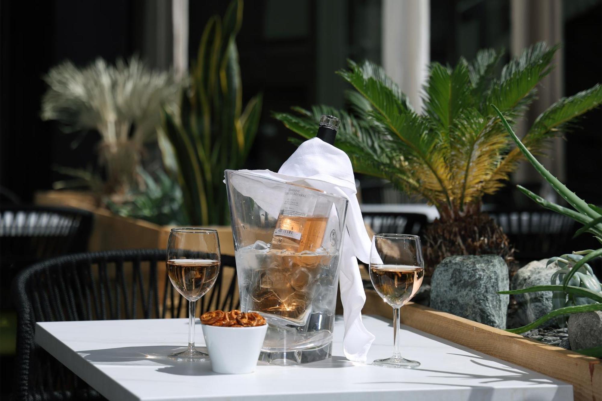 Le Nelioe Hotel Aix-en-Provence Luaran gambar